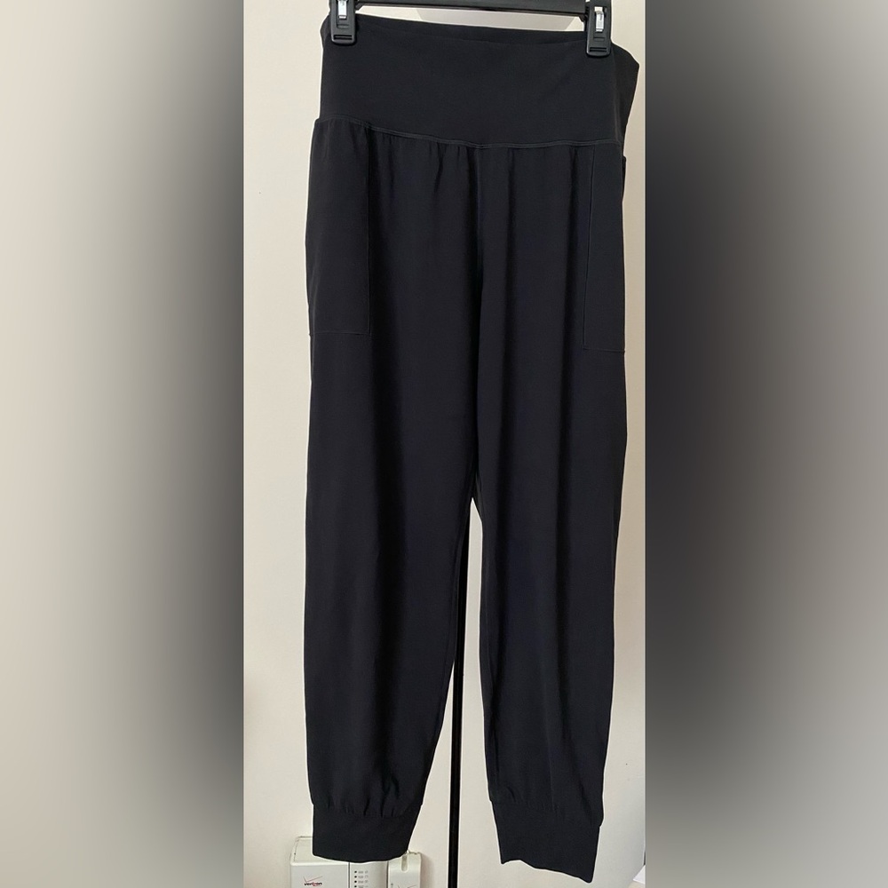Athleta Black High-Waist  athletic Jogger Pants size XL Tall